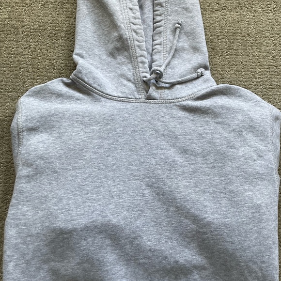 Plain grey hoodie - Picture 2 of 2